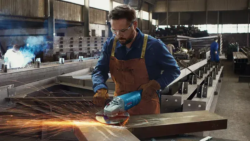 Bosch GWS 2200 230mm Taşlama Makinesi
